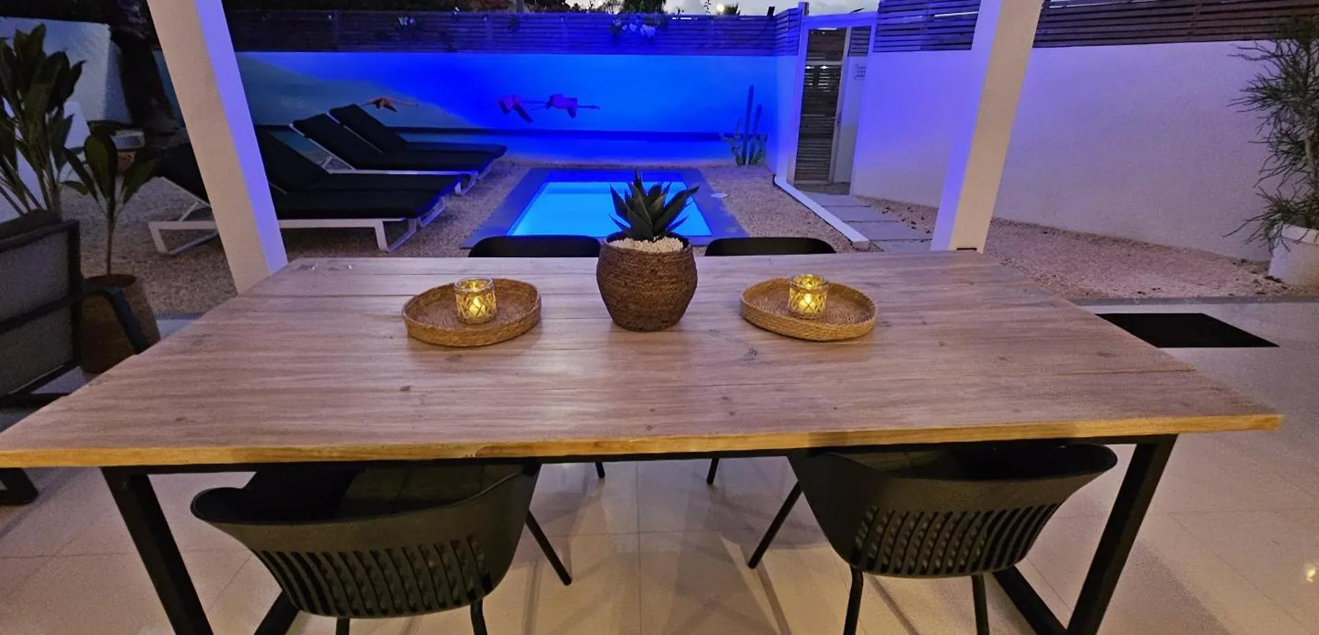 Mileo Appartement Jan Thiel Curacao